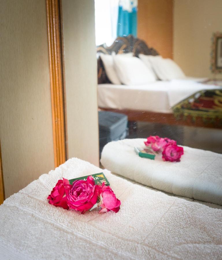 Hotel Prem Villas Pushkar Bagian luar foto